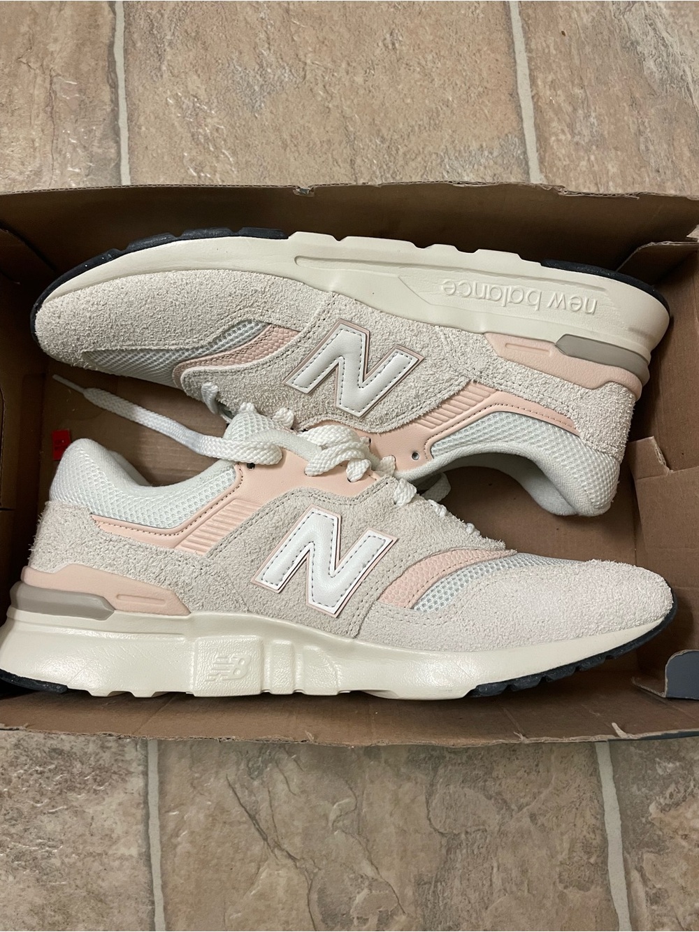 New Balance 997H Classics Comfort Training Running Sneaker Women's Grey White 10